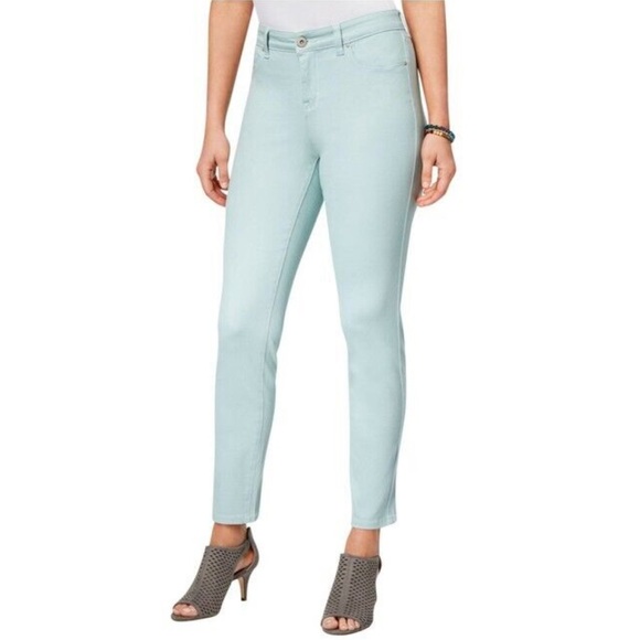 Curvy skinny fit jeans - Picture 3 of 10